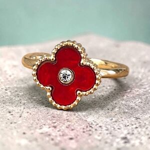 Elegant Gold and Red Stainless Steel Clover Ring - Size 9